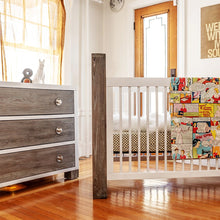 Load image into Gallery viewer, Milk Street Baby True Traditional Collection 3-in-1 Convertible Crib - Freddie and Sebbie